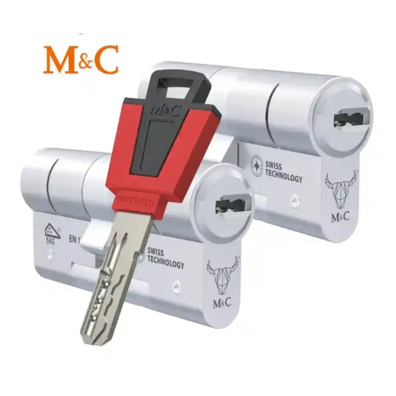 Pareja de cilindros COLOR de M&C igualados a la misma llave